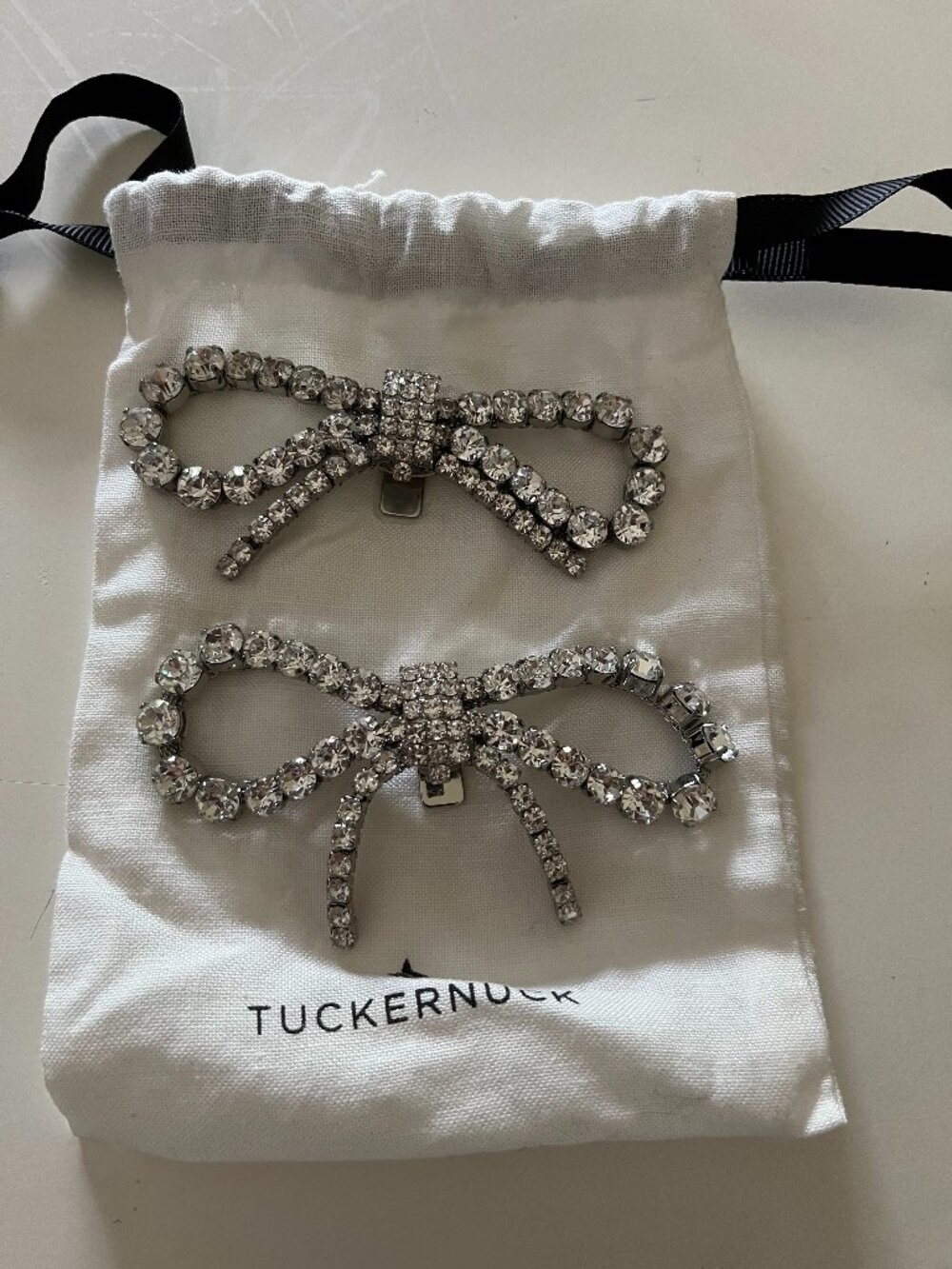 Tuckernuck Crystal Bow Shoe Clip Set